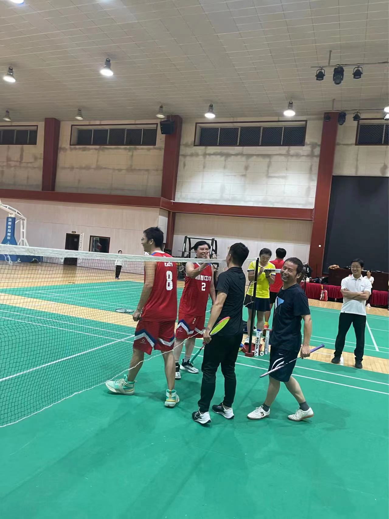 羽毛球赛1.jpg