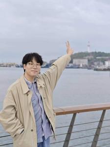 清华大学 廖星富（2021届）