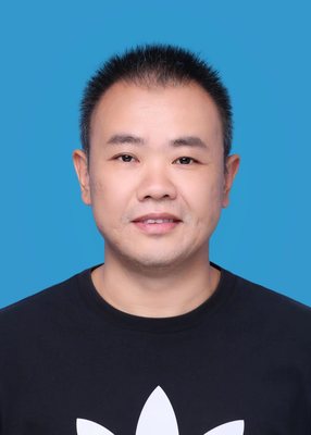 章兴华